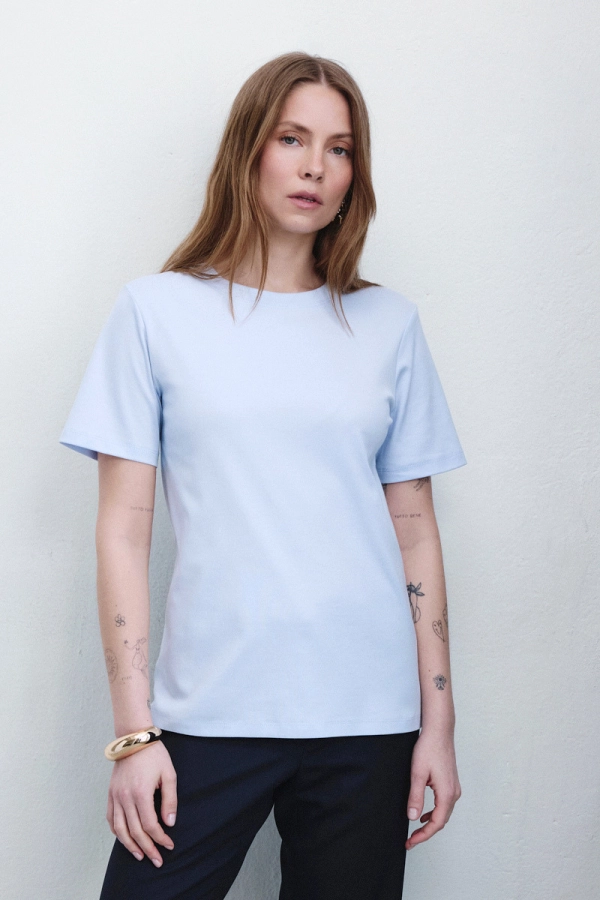 Błękitny t-shirt damski Muse – 100% bawełna Supima, widok przodu